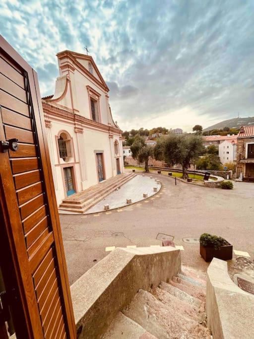 Charmant Petit Appartement Place De L Eglise Piana  Esterno foto